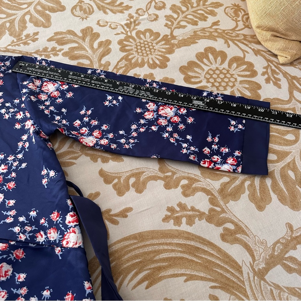 NWT Morgan Lane Short Robe - Picture 10 of 11